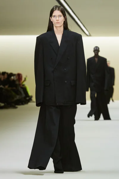 Look 1